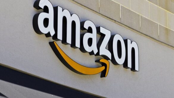 Amazon Logo On Store | Itmunch
