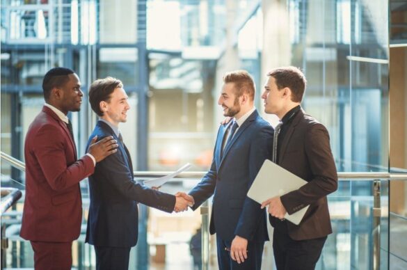 Men Signing Contract And Shaking Hands | Itmunch