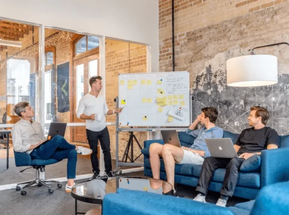 B2B Content Syndication Proves To Be A Saviour For Tech Marketers