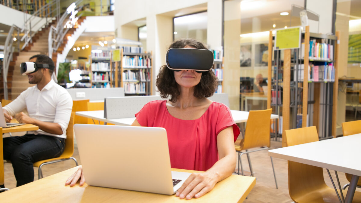 Reimagining Knowledge Hubs: The Evolution of Libraries in the Digital Age