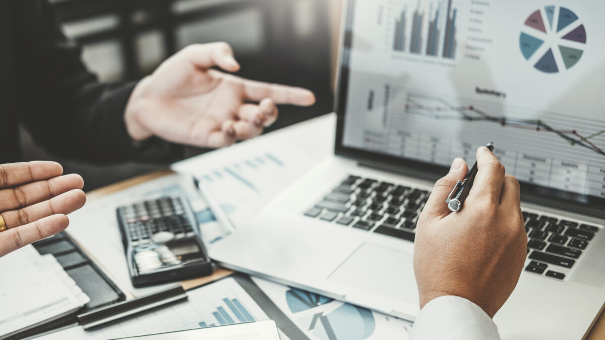 Financial Forecasting Reinvented: ChatGPT in Investment Banking