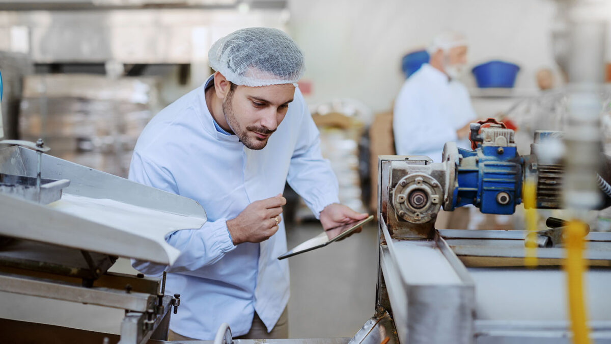 Manufacturing Quality Control Improved with GPT Tools