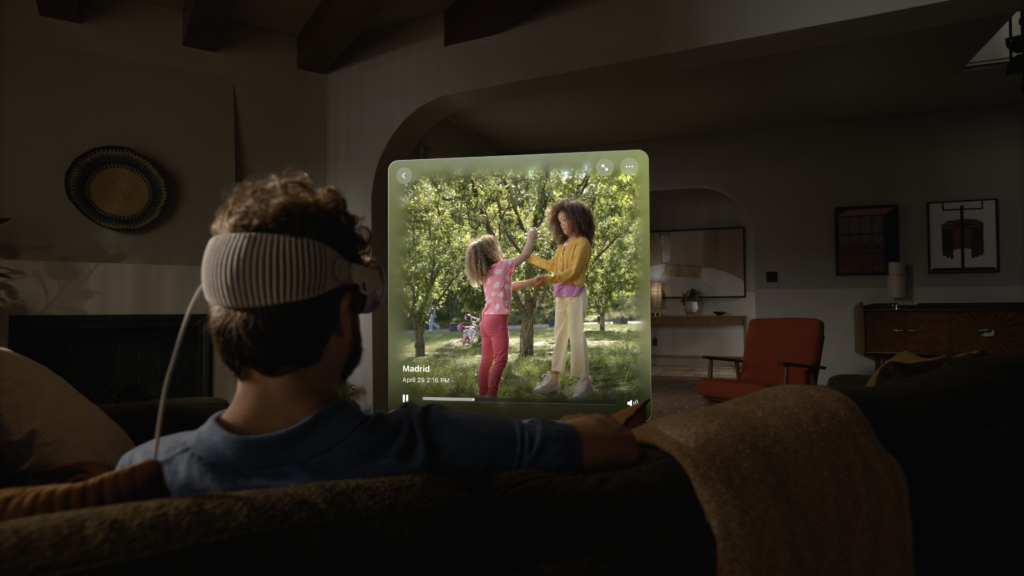 Apple Vision Pro: A Revolutionary Leap Into Spatial Computing 4 Apple Vision Pro Spatial Video 2