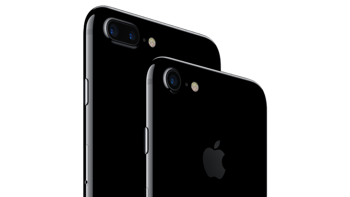 How Apple Revolutionized the iPhone 7 and 7 Plus