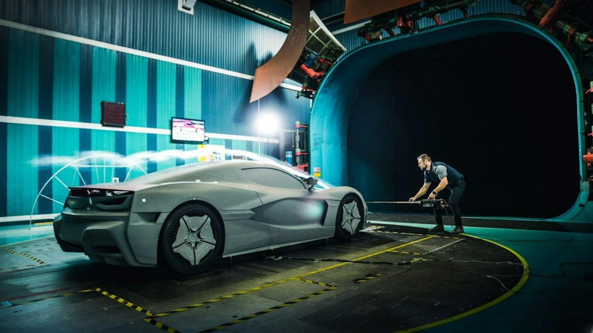 Tesla’s Next-Generation Roadster: Can Its 2028 Launch Create Lasting Momentum for TSLA Stock?